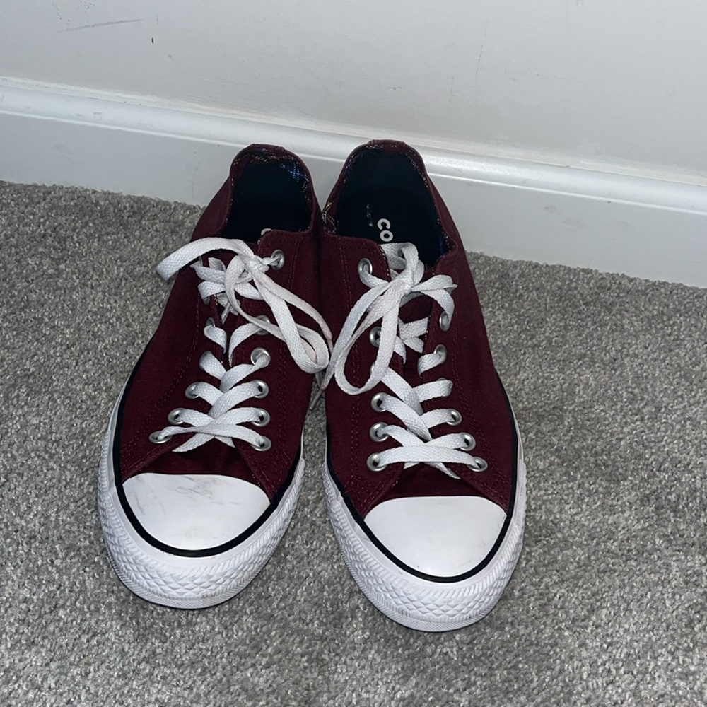Converse Sneakers!